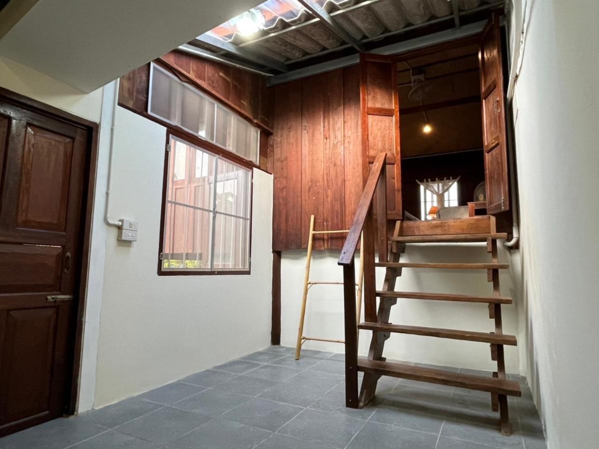 Ostello Brown House Chiangdao Chiang Dao Esterno foto
