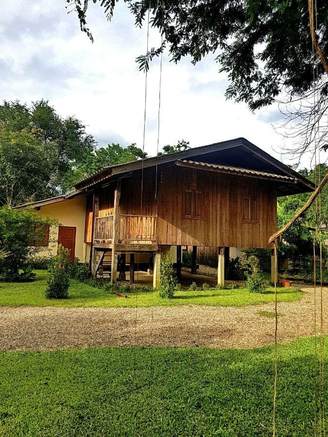 Ostello Brown House Chiangdao Chiang Dao Esterno foto
